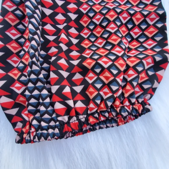 ⭐️2/$25⭐️Blouse Long Sleeve Elastic Waist Geometric Pattern - Picture 8 of 8